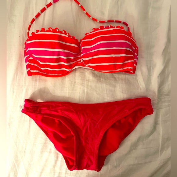 Seafolly swimsuit size 10. Bandeau with removable halter strap and bottom - Picture 1 of 3